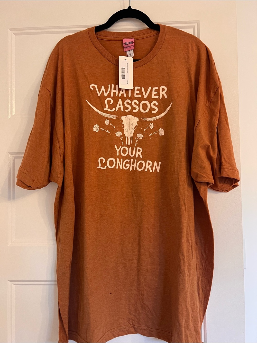 Love Rust Graphic Short-Sleeve Men’s Tee - ‘Whatever Lassos Your Longhorn’